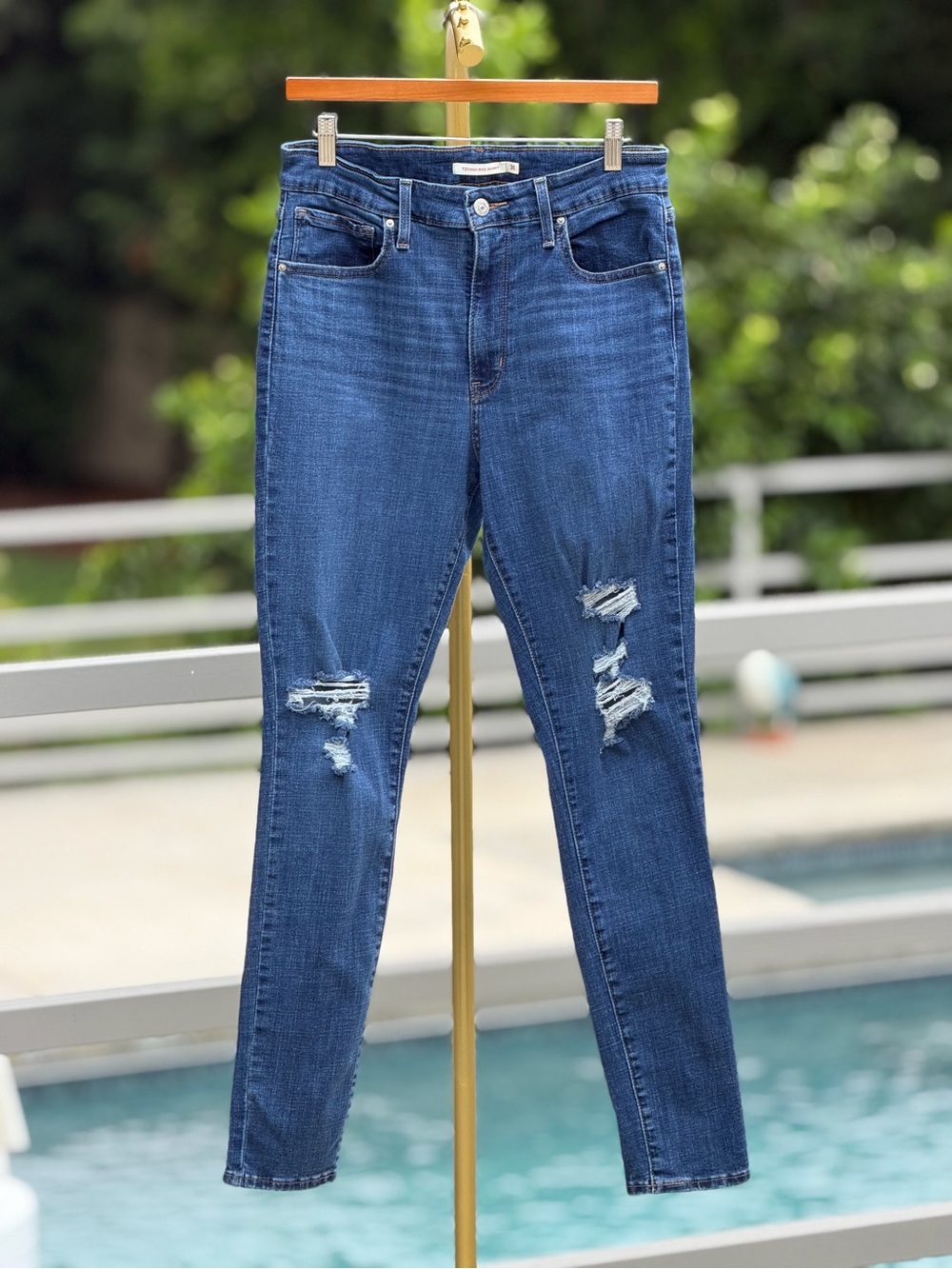 Levi's Dark Blue Distressed Skinny Jeans